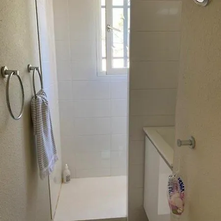 Pcogpets Avec Belle Vue Marina Et Piscine A Port-cogolin דירה