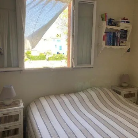 아파트 Pcogpets Avec Belle Vue Marina Et Piscine A Port-cogolin